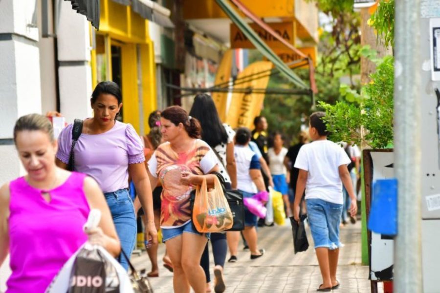 Venda mais sem perder margem: imersão prepara lojistas para Black Friday em Cuiabá