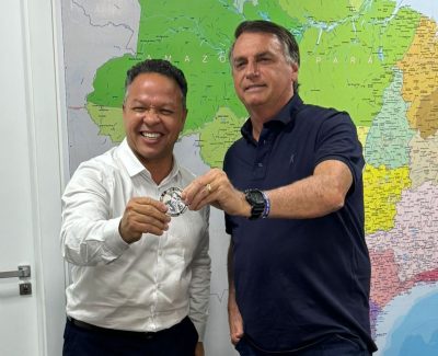 Bolsonaro reforça apoio à pré-candidatura de Cláudio Ferreira em Rondonópolis
