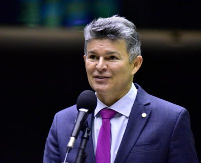 COMISSÃO APROVA PROJETO DE MEDEIROS QUE DÁ ISENÇÃO TRIBUTÁRIA PARA