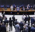 Proposta é analisada pelos deputados federais.