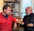 Cotado para ser novo ministro de Lula, Boulos viaja com