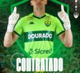 Arthur iniciou a carreira no Joinville e atuou ainda pelo Coritiba, Foz do Iguaçu, CRB, Mirassol e Londrina.