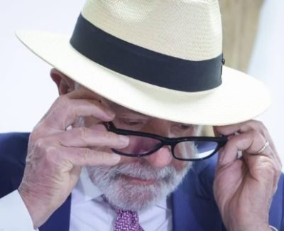 DESAPROVAÇÃO DE LULA VAI A 49,8%,A MAIOR DE SEU GOVERNO 