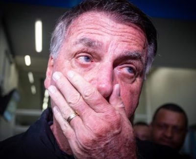 EM REUNIÃO FECHADA, BOLSONARO FALA SOBRE CHANCES DE FUGIR DO