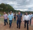 Abilio e Mauro Mendes fazem vistoria no Parque das Águas