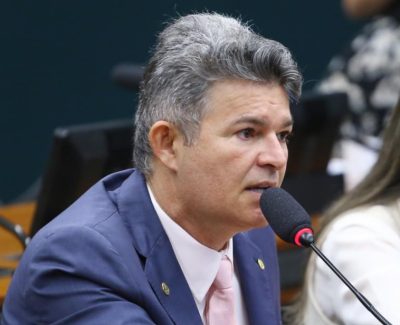 Medeiros critica depoimento e pede afastamento de Fávaro e mais