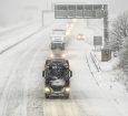 Neve forte e chuva congelante atingem Estados Unidos e Europa