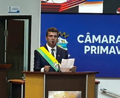 Sérgio Machnic toma posse e promete trabalho duro