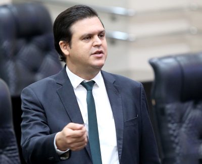 Thiago Silva reitera pedido para a construção de um novo